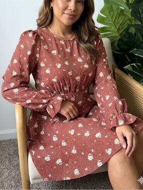 Lush Bell Sleeve Dress Size medium